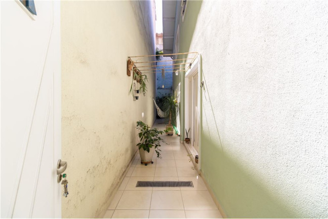 Imagem Casa com 3 Quartos à Venda, em Parque Renato Maia - Guarulhos Imagem Casa com 3 Quartos à Venda, em Parque Renato Maia - Guarulhos