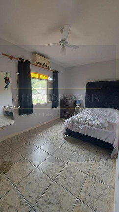 Imagem Casa com 3 Quartos à Venda, 288 m² em Itatinga - São Sebastião