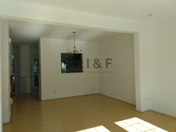 Imagem Casa com 4 Quartos à Venda ou Locação, 221 m² em Brooklin - São Paulo Imagem Casa com 4 Quartos à Venda ou Locação, 221 m² em Brooklin - São Paulo