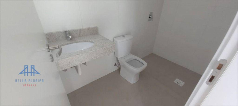 Imagem Apartamento com 2 Quartos à Venda, 75 m² em Itacorubi - Florianópolis Imagem Apartamento com 2 Quartos à Venda, 75 m² em Itacorubi - Florianópolis