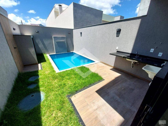 Casa com 2 Quartos à Venda, 120 m² em Campo Grande - Rio De Janeiro