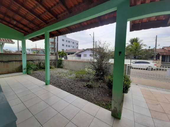 Imagem Casa com 3 Quartos à Venda, 300 m² em Itajuba - Barra Velha Imagem Casa com 3 Quartos à Venda, 300 m² em Itajuba - Barra Velha