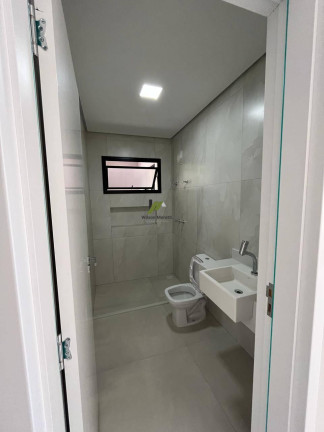 Imagem Casa com 3 Quartos à Venda, 99 m²