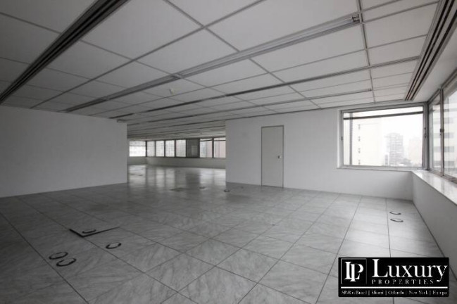 Imagem Imóvel Comercial à Venda, 133 m² em Itaim Bibi - São Paulo Imagem Imóvel Comercial à Venda, 133 m² em Itaim Bibi - São Paulo