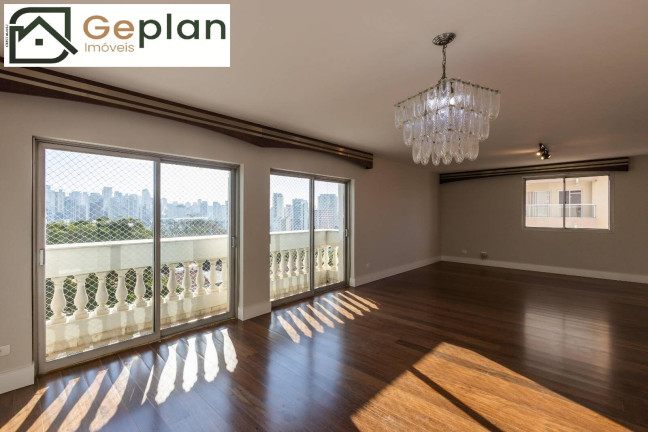 Apartamento com 3 Quartos à Venda, 200 m² em Cambuci - São Paulo
