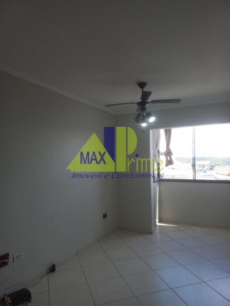 Imagem Apartamento com 2 Quartos para Alugar, 55 m² em Vila Carmosina - São Paulo