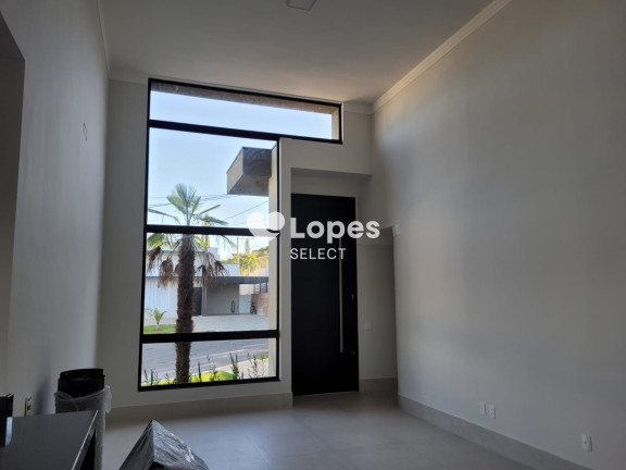 Imóvel com 3 Quartos à Venda, 200 m² em Chácaras Silvania - Valinhos