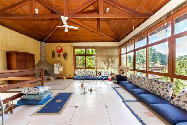Imagem Casa com 3 Quartos à Venda, 1.110 m² em Granja Viana Ii - Cotia Imagem Casa com 3 Quartos à Venda, 1.110 m² em Granja Viana Ii - Cotia