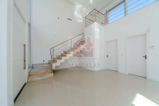 Imagem Casa com 3 Quartos à Venda, 286 m² em Vila Conceição - Porto Alegre Imagem Casa com 3 Quartos à Venda, 286 m² em Vila Conceição - Porto Alegre