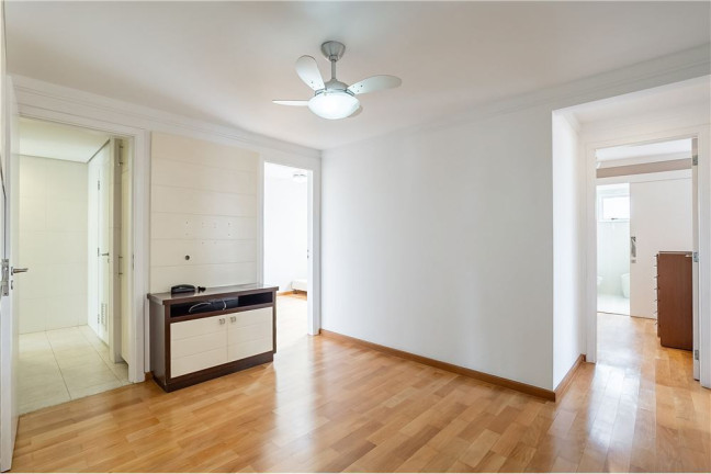 Imagem Apartamento com 3 Quartos à Venda, 198 m² em Brooklin Paulista - São Paulo Imagem Apartamento com 3 Quartos à Venda, 198 m² em Brooklin Paulista - São Paulo