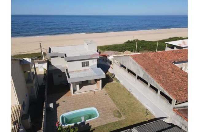 Casa com 4 Quartos à Venda, 200 m² em Barra De Guaratiba - Maricá