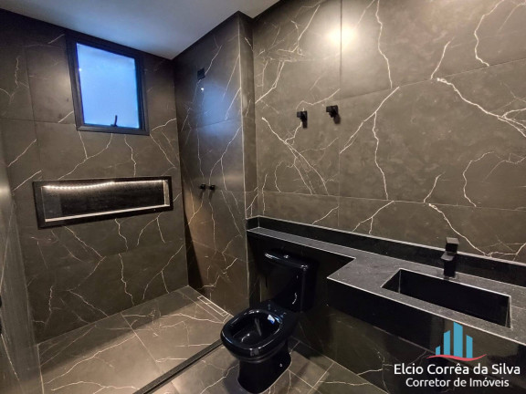 Imagem Casa com 3 Quartos à Venda, 280 m² em Embaré - Santos Imagem Casa com 3 Quartos à Venda, 280 m² em Embaré - Santos