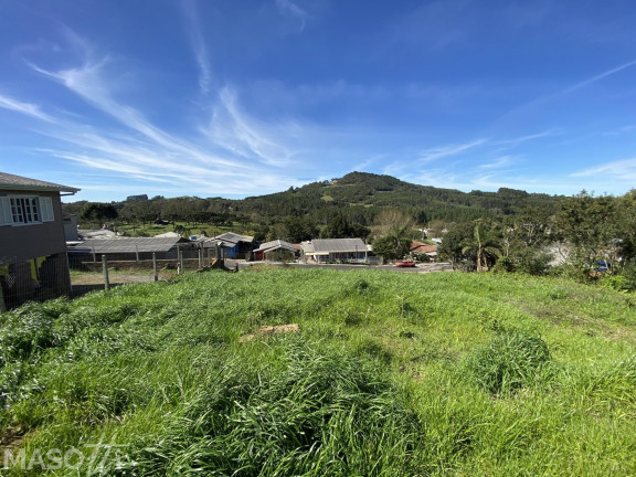 Imagem Terreno à Venda, 300 m² em Serra Grande Alemã - Gramado Imagem Terreno à Venda, 300 m² em Serra Grande Alemã - Gramado