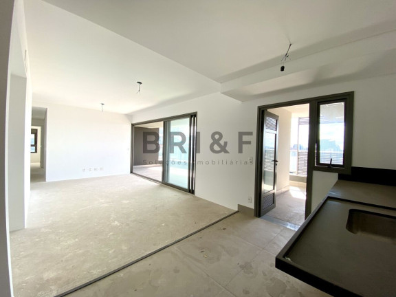 Apartamento com 3 Quartos à Venda, 131 m² em Brooklin - São Paulo