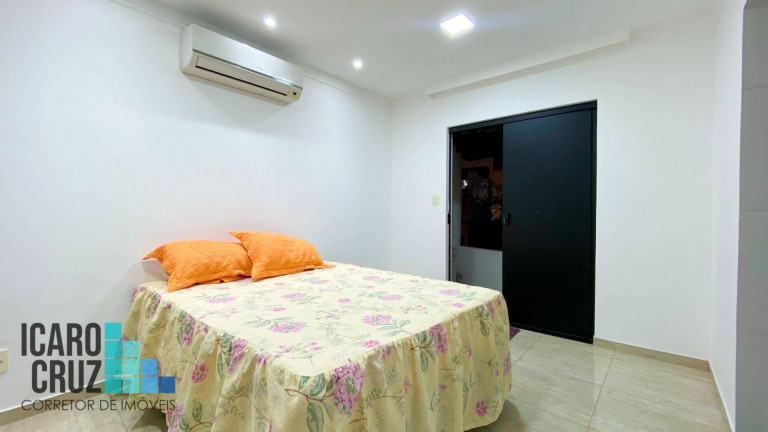 Imagem Casa com 5 Quartos à Venda, 309 m² em Itapuã - Salvador