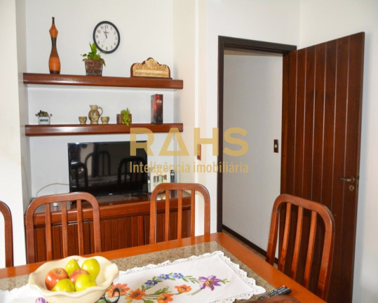 Imagem Casa de Condomínio com 4 Quartos à Venda, 460 m² em Saguaçu - Joinville