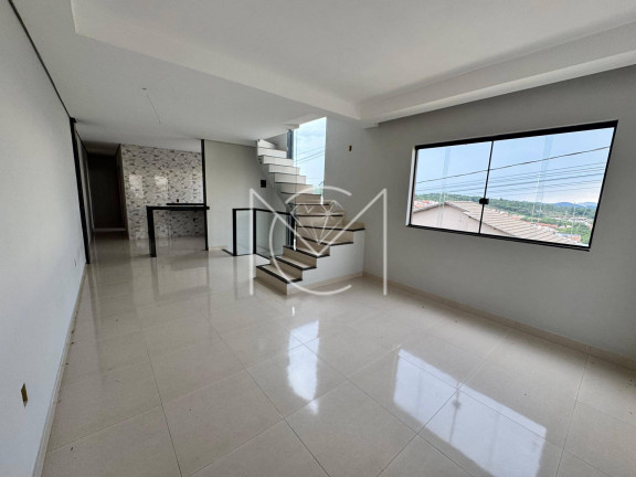 Imagem Casa com 3 Quartos à Venda, 179 m² em São Pedro - Esmeraldas