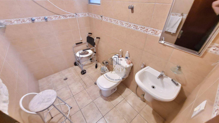 Imagem Casa com 3 Quartos à Venda, 189 m² em Jardim Alvorada - Santo André Imagem Casa com 3 Quartos à Venda, 189 m² em Jardim Alvorada - Santo André