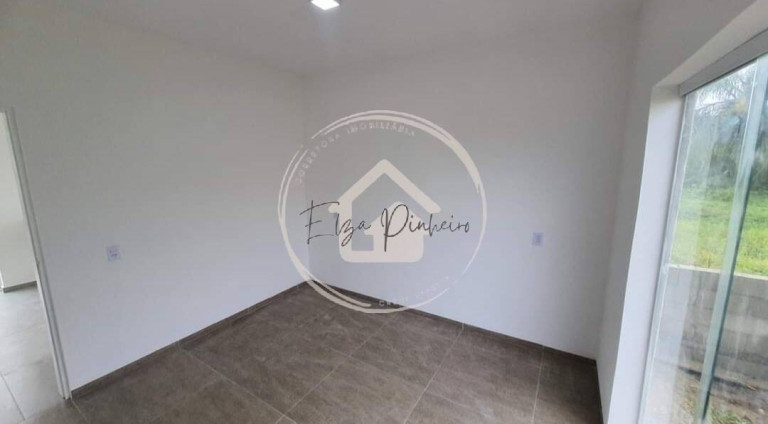 Imagem Casa com 2 Quartos à Venda, 250 m² em Balneário Monte Carlo - Ilha Comprida Imagem Casa com 2 Quartos à Venda, 250 m² em Balneário Monte Carlo - Ilha Comprida