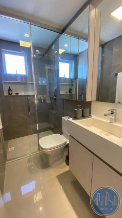 Imagem Apartamento com 3 Quartos à Venda, 136 m² em Centro - Balneário Camboriú