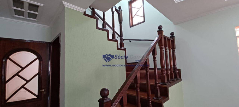Imagem Sobrado com 3 Quartos à Venda, 220 m² em Parque Renato Maia - Guarulhos Imagem Sobrado com 3 Quartos à Venda, 220 m² em Parque Renato Maia - Guarulhos