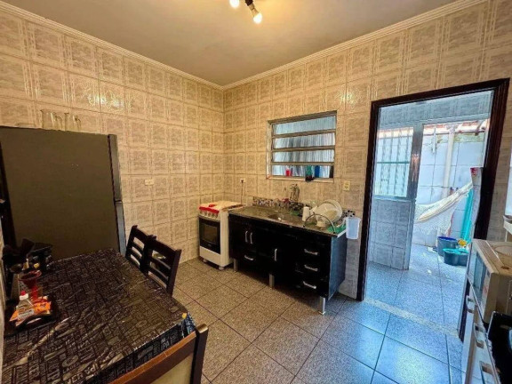 Imagem Casa com 2 Quartos à Venda, 69 m² em Vila Valença - São Vicente Imagem Casa com 2 Quartos à Venda, 69 m² em Vila Valença - São Vicente
