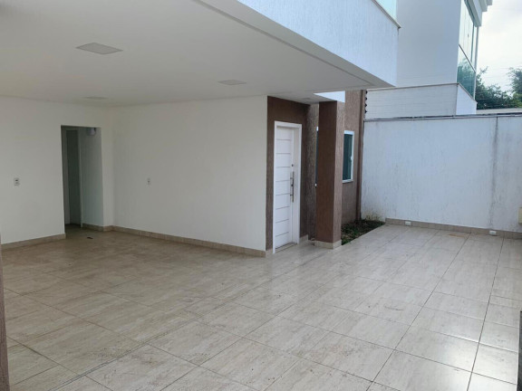 Imagem Casa com 3 Quartos à Venda, 130 m² em Praia Do Morro - Guarapari Imagem Casa com 3 Quartos à Venda, 130 m² em Praia Do Morro - Guarapari