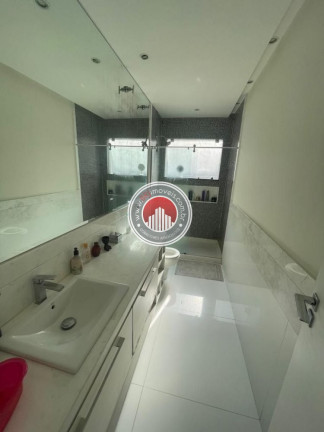 Imagem Casa com 6 Quartos à Venda, 1.250 m² em Anil - Rio De Janeiro Imagem Casa com 6 Quartos à Venda, 1.250 m² em Anil - Rio De Janeiro