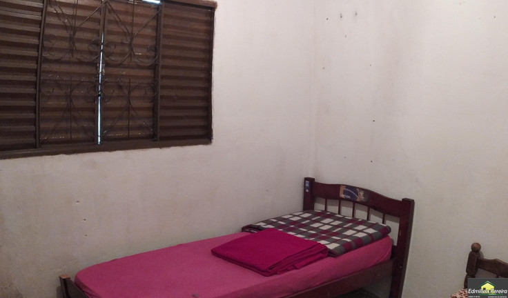 Imagem Casa com 3 Quartos à Venda, 80 m² em Califórnia - Londrina