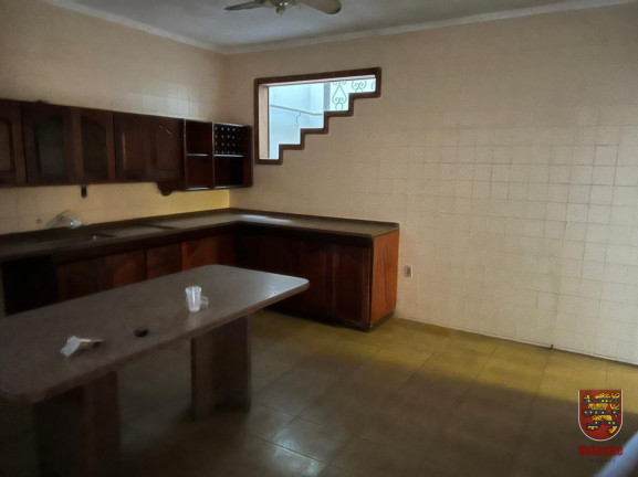Imagem Casa com 4 Quartos à Venda, 280 m² em Balneário - Florianópolis Imagem Casa com 4 Quartos à Venda, 280 m² em Balneário - Florianópolis