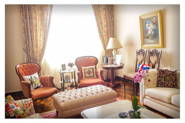 Imagem Apartamento com 3 Quartos à Venda, 183 m² em Centro - Curitiba