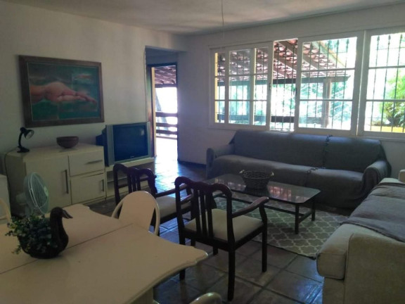 Imagem Casa com 7 Quartos à Venda, 250 m² em Copacabana - Rio De Janeiro Imagem Casa com 7 Quartos à Venda, 250 m² em Copacabana - Rio De Janeiro