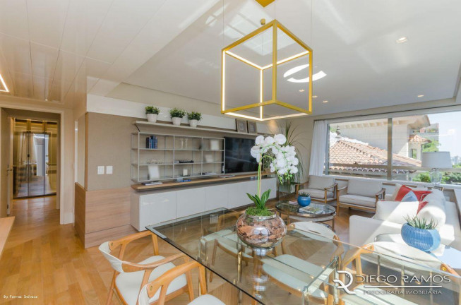 Imagem Apartamento com 2 Quartos à Venda, 85 m² em Moinhos De Vento - Porto Alegre Imagem Apartamento com 2 Quartos à Venda, 85 m² em Moinhos De Vento - Porto Alegre