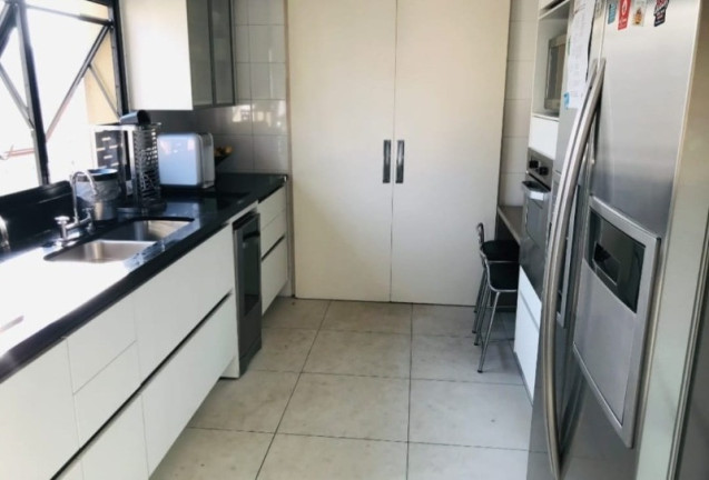 Imagem Imóvel com 3 Quartos à Venda, 272 m² em Moema - São Paulo