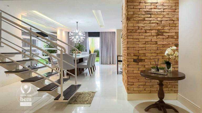 Imagem Sobrado com 3 Quartos à Venda ou Locação, 207 m² em Cidade Industrial - Curitiba