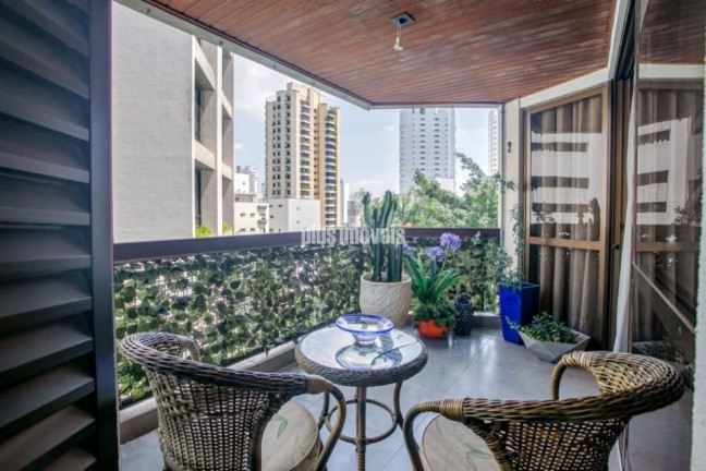 Imagem Apartamento com 3 Quartos à Venda, 108 m² em Real Parque - São Paulo Imagem Apartamento com 3 Quartos à Venda, 108 m² em Real Parque - São Paulo