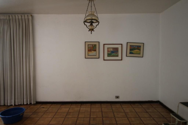 Imagem Casa com 3 Quartos à Venda, 265 m² em Centro - Curitiba Imagem Casa com 3 Quartos à Venda, 265 m² em Centro - Curitiba