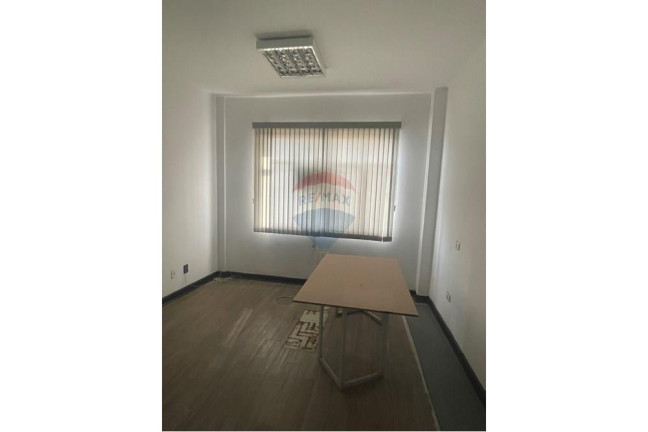 Sala Comercial à Venda, 66 m² em República - São Paulo