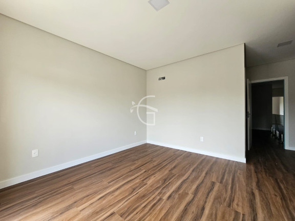 Imagem Casa com 3 Quartos à Venda,  em Saguaçu - Joinville