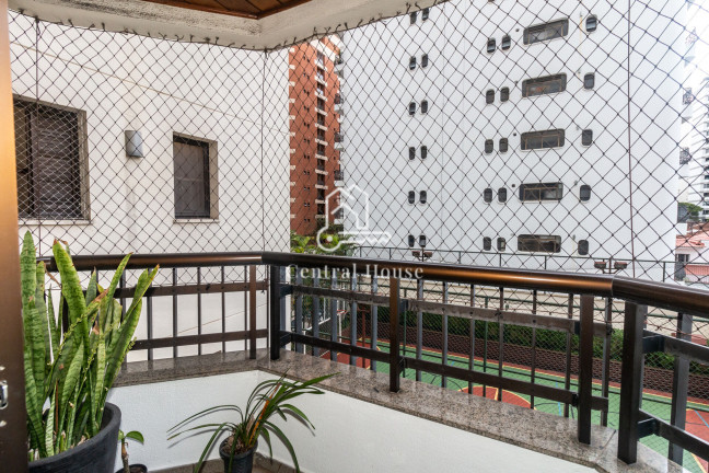 Imagem Apartamento com 4 Quartos para Alugar, 140 m² em Moema - São Paulo