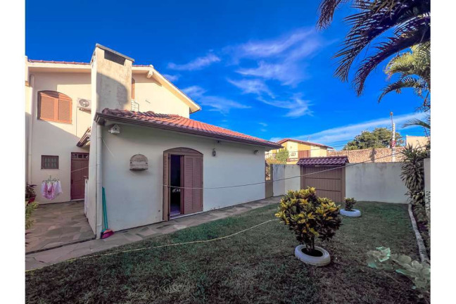 Imagem Casa com 3 Quartos à Venda, em Igara - Canoas Imagem Casa com 3 Quartos à Venda, em Igara - Canoas