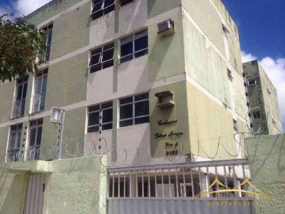 Apartamento com 2 Quartos à Venda, 70 m² em Candelária - Natal