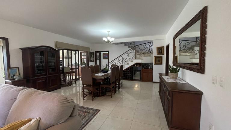 Imagem Casa com 6 Quartos à Venda, 548 m² em Jurerê Internacional - Florianópolis Imagem Casa com 6 Quartos à Venda, 548 m² em Jurerê Internacional - Florianópolis