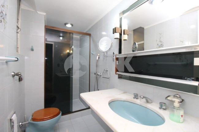 Imagem Apartamento com 3 Quartos à Venda, 136 m² em Petrópolis - Porto Alegre
