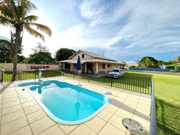 Imagem Casa com 4 Quartos à Venda, 249 m² em Pernambuca (praia Seca) - Araruama Imagem Casa com 4 Quartos à Venda, 249 m² em Pernambuca (praia Seca) - Araruama