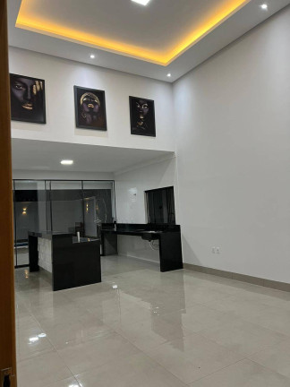 Imagem Casa com 3 Quartos à Venda, 300 m² em Residencial Jardim Canedo Iii - Senador Canedo Imagem Casa com 3 Quartos à Venda, 300 m² em Residencial Jardim Canedo Iii - Senador Canedo