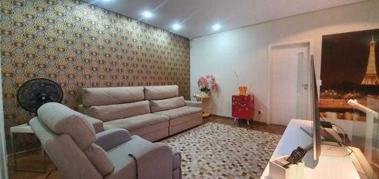 Imagem Sobrado com 3 Quartos à Venda, 400 m² em Parque Renato Maia - Guarulhos Imagem Sobrado com 3 Quartos à Venda, 400 m² em Parque Renato Maia - Guarulhos