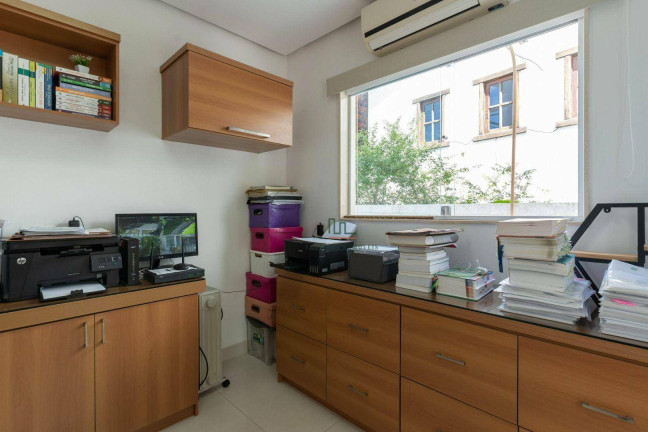 Imagem Casa com 3 Quartos à Venda, 275 m² em Pendotiba - Niterói Imagem Casa com 3 Quartos à Venda, 275 m² em Pendotiba - Niterói