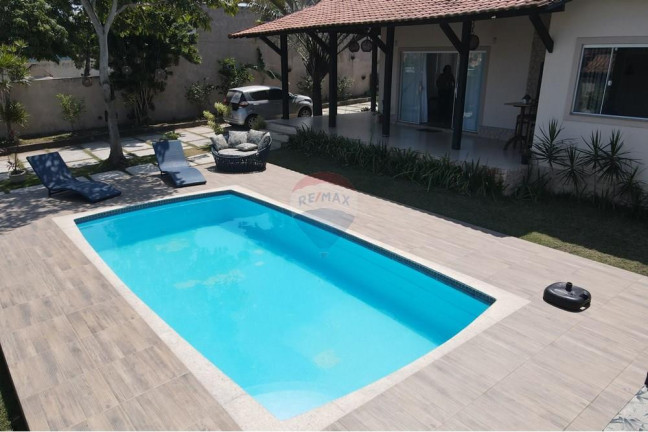 Imagem Casa com 7 Quartos à Venda, 374 m² em Itaúna - Saquarema Imagem Casa com 7 Quartos à Venda, 374 m² em Itaúna - Saquarema