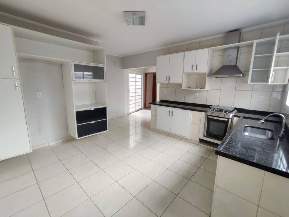Imagem Casa com 4 Quartos à Venda, 250 m² em Jardim Santa Paulina - Bragança Paulista Imagem Casa com 4 Quartos à Venda, 250 m² em Jardim Santa Paulina - Bragança Paulista
